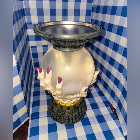 Bath and Body Works Fortune Teller Crystal Ball Candle Holder - Picture 2 of 6